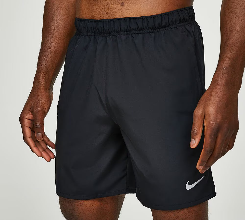 Nike Run Challenger 7 Inch Unlined Short