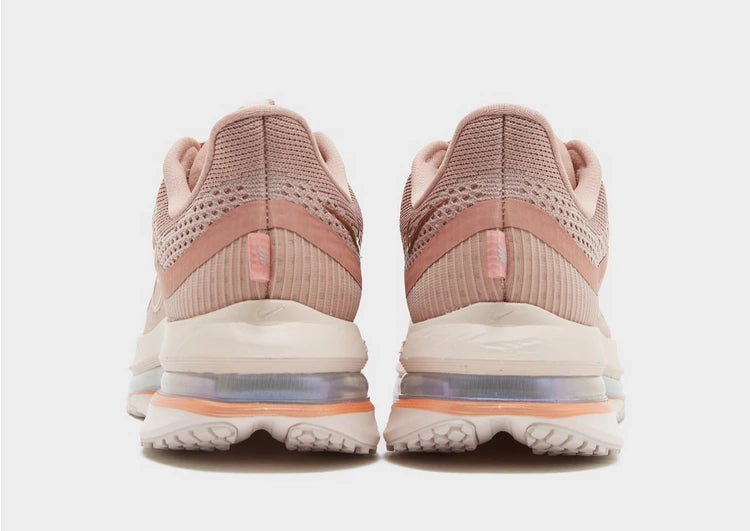 Nike Women's Road Running Shoes Pegasus Premium